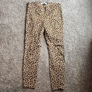 Old Navy Stevie pull on cheetah print pants